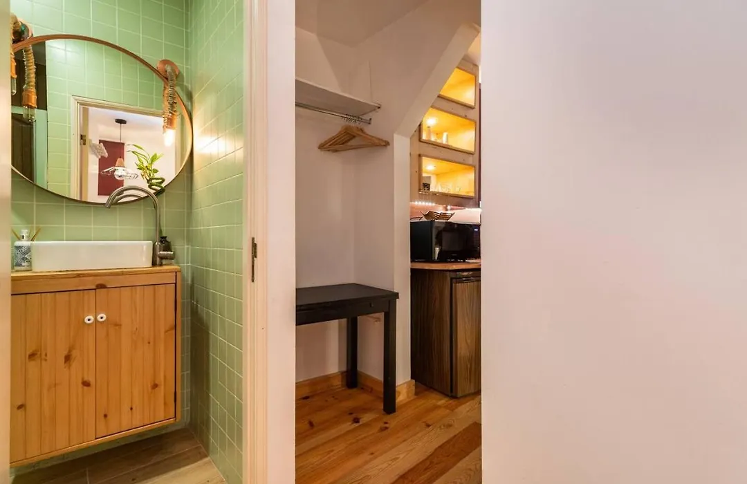 1 Bedroom Apartment - Tv Da Madalena 03-1